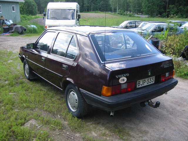 Volvo340DLA-88_5