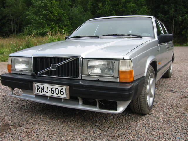 Volvo740GLE-66_7